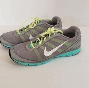 Nike running shoes  size 8